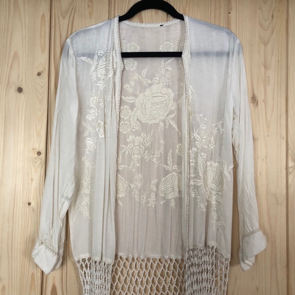 Off White Kimono w/ Fringe and Embroidered Flowers - Picture 5 of 12